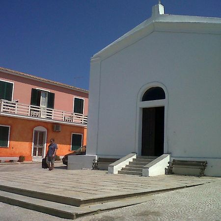 Appartamento In Paese A Santa Teresa Di Gallura Kültér fotó