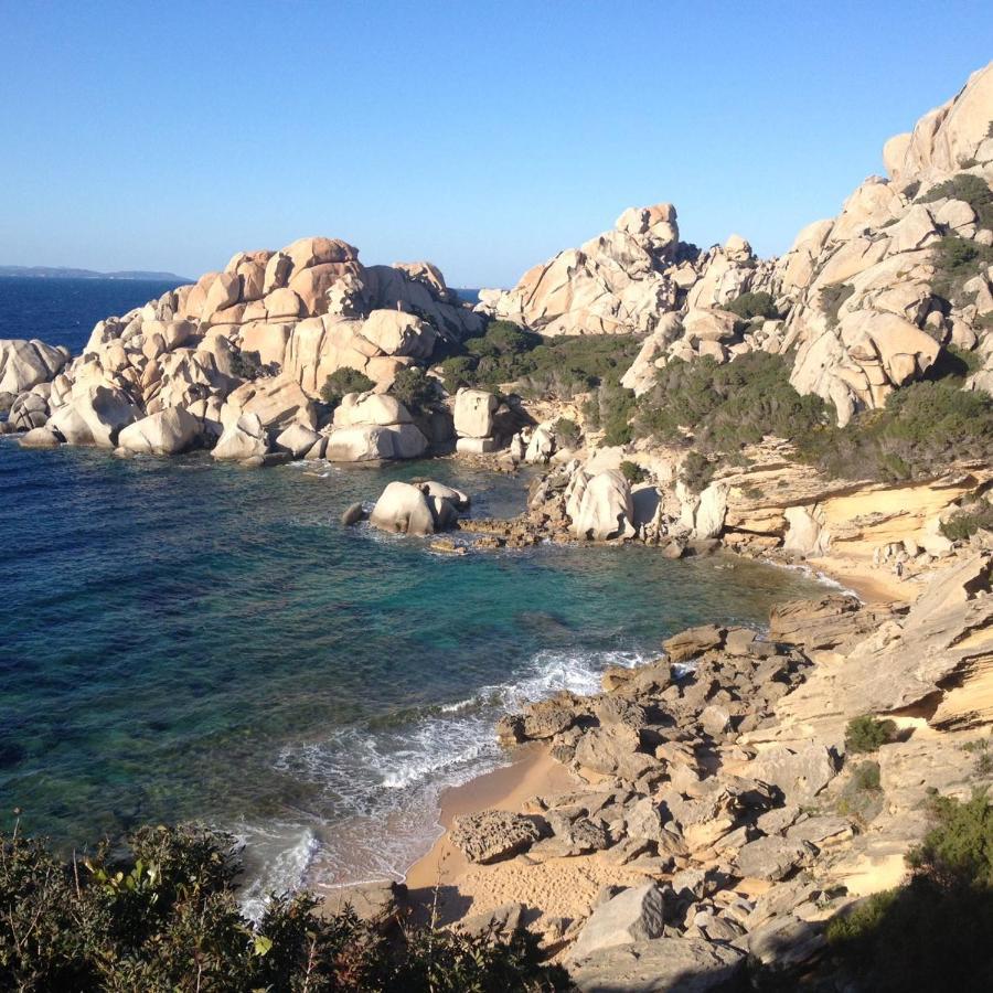 Appartamento In Paese A Santa Teresa Di Gallura Kültér fotó